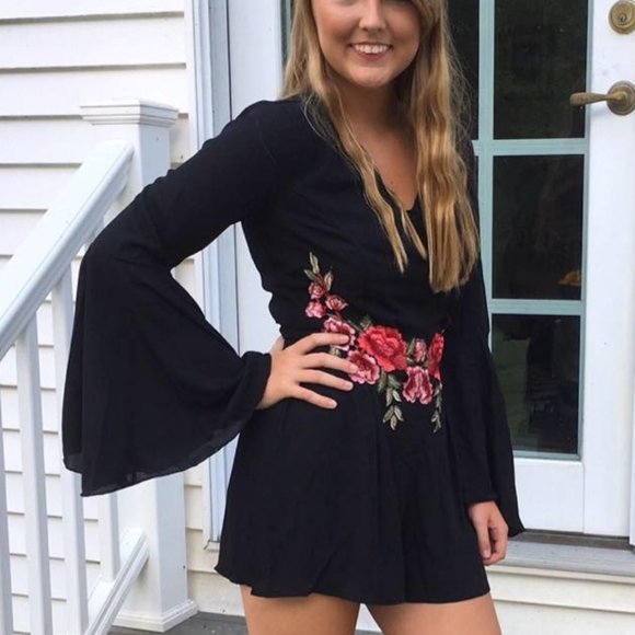 Material Girl Dresses & Skirts - Black Rose Applique Romper Flare Sleeve Size Medium